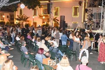 Concierto de Nia Correia en San Juan/Francisco Javier Santana e Ildefonso Rodríguez.